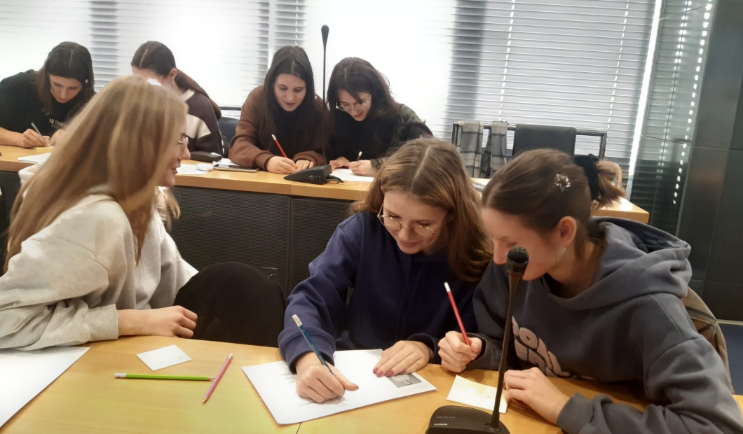 Warsztaty Design Thinking na Wydziale Automatyki, Elektroniki I Informatyki