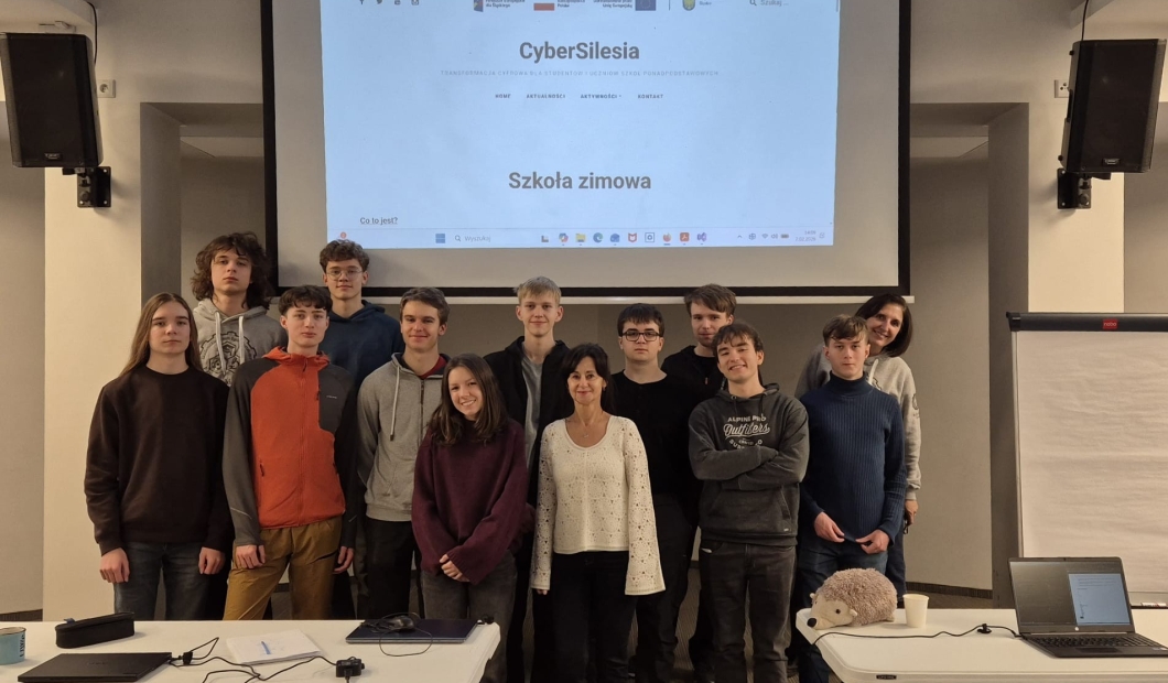 Cyber Silesia - obóz algorytmiczny dla pasjonatów programowania za nami